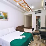 Studio temporada com vista mar para 3 pessoas em Copacabana!